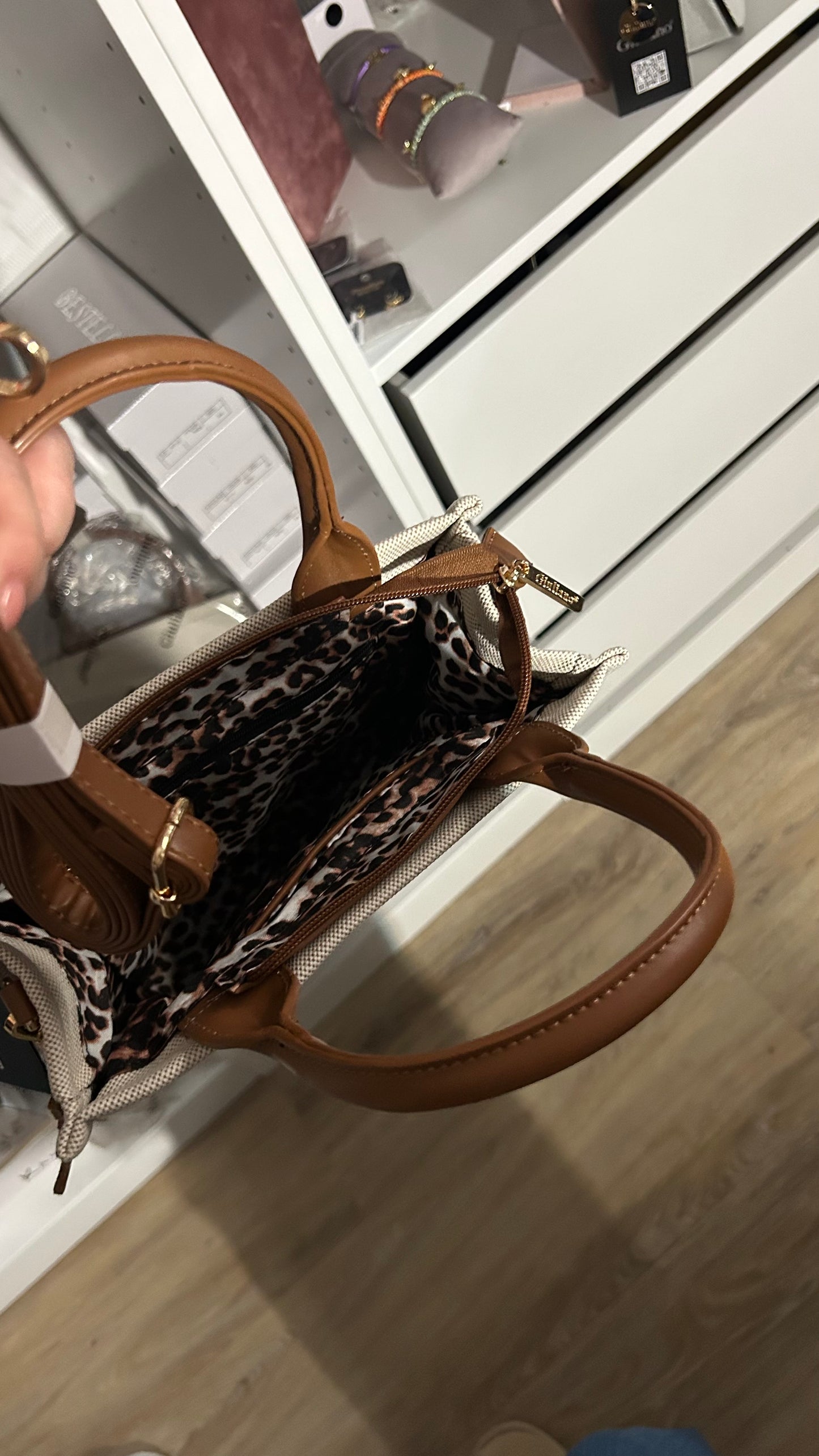 Bag Brown